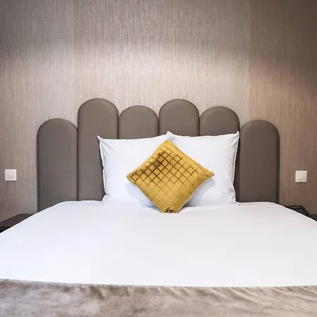 -rodier- Hotel Paris
