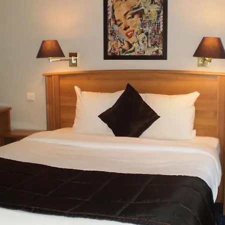 Hotel -rodier- 3*