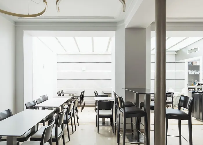 Hotel -rodier- 3*