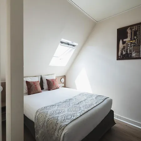 -rodier- Hotel Parijs