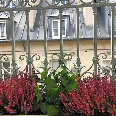 -rodier- 3* Parijs